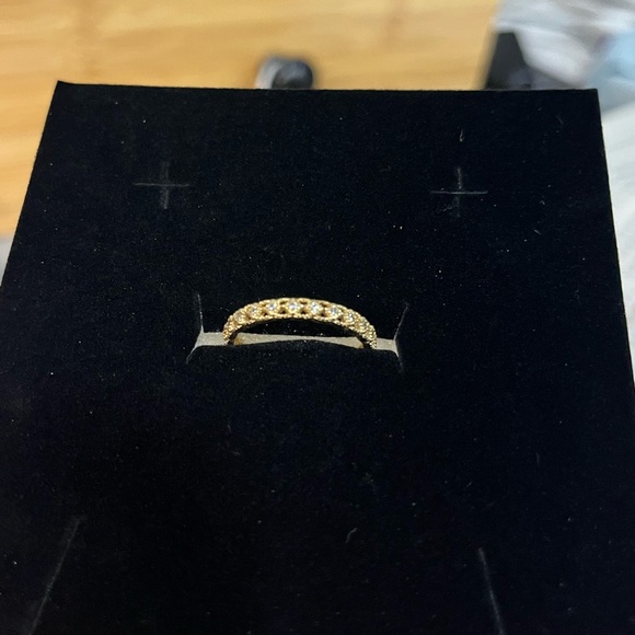 Hollow rings size US 6 - Picture 1 of 4